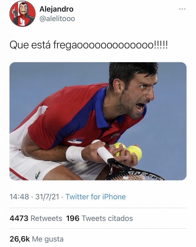 Tweet sobre Dojokovis en el que se le muestra enfadado con el texto "que esta fregao"