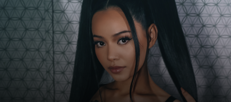 Imagem ilustrativa: TikToker Bella Poarch